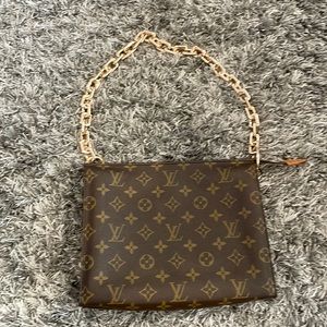 Authentic Vintage Louis Vuitton Toiletry 26 Pouch